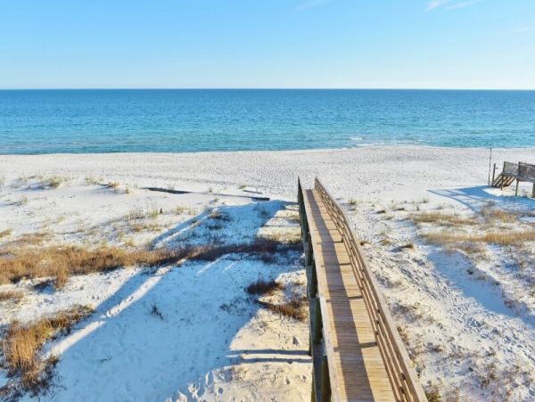 Gulf Shores Beachfront Vacation Home Sleeps 20 Guests