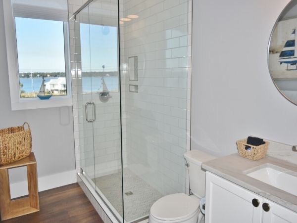 Gulf Shores Beachfront Vacation Home Sleeps 20 Guests