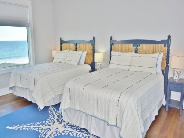 Gulf Shores Beachfront Vacation Home Sleeps 20 Guests