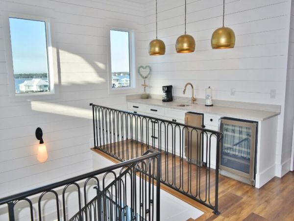 Gulf Shores Beachfront Vacation Home Sleeps 20 Guests