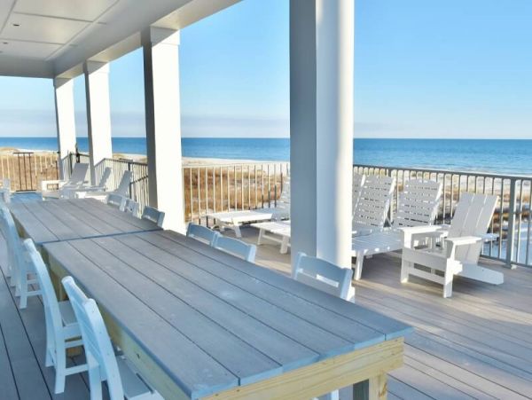 Gulf Shores Beachfront Vacation Home Sleeps 20 Guests