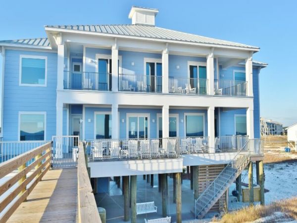 Gulf Shores Beachfront Vacation Home Sleeps 20 Guests