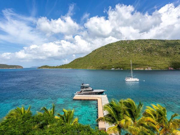 Tortola Luxury Vacation Villa with 4 Bedrooms & Pool