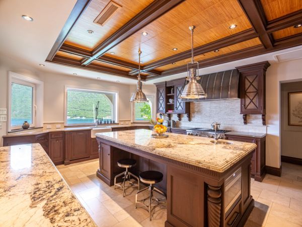 Tortola Luxury Vacation Villa with 4 Bedrooms & Pool