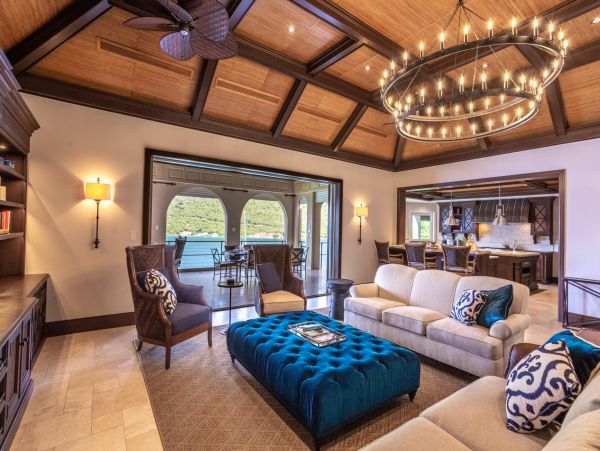 Tortola Luxury Vacation Villa with 4 Bedrooms & Pool