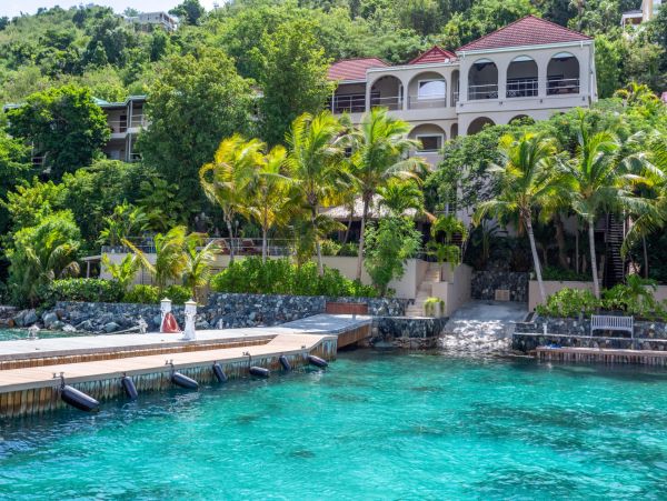 Tortola Luxury Vacation Villa with 4 Bedrooms & Pool