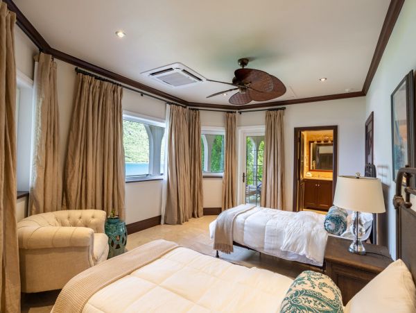 Tortola Luxury Vacation Villa with 4 Bedrooms & Pool