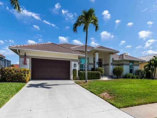 Marco Island Vacation Pool Home Three Bedroom