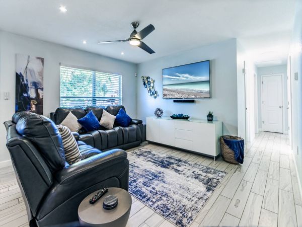 Three Bedroom Rental Sarasota Private Pool