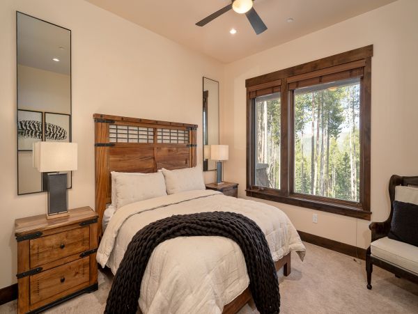 Breckenridge Vacation Home Six Bedroom Mountain Views
