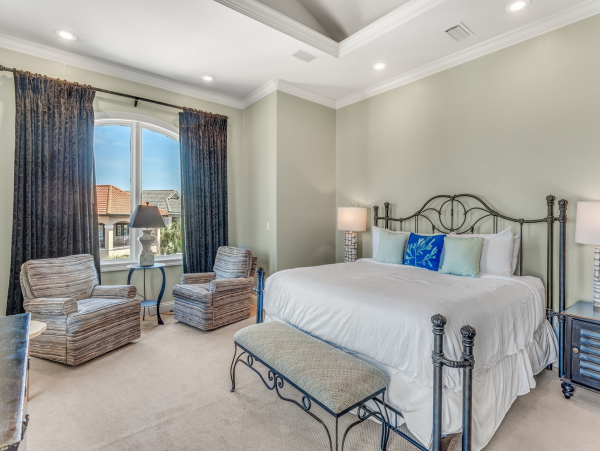 Beautiful Destin Vacation Home with Private Pool