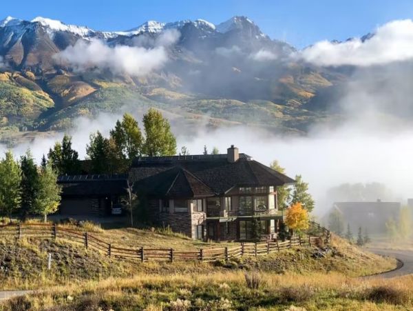 Telluride Vacation Home with 5 Bedrooms and Loft Sleeps 18