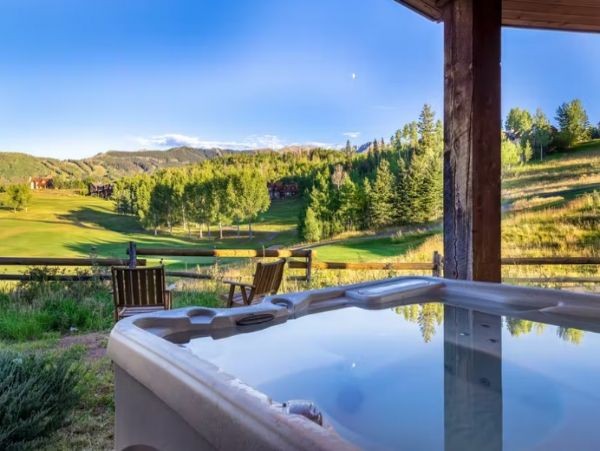 Telluride Vacation Home with 5 Bedrooms and Loft Sleeps 18