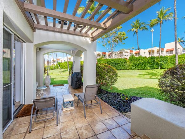 Luxury Wailea Ground Level Vacation Condo Two Bedrooms