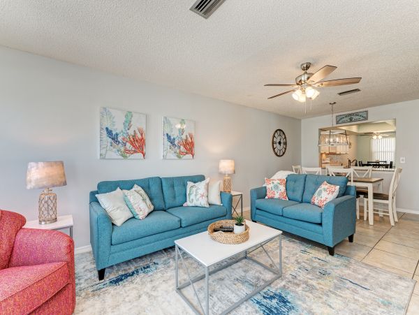 First Floor 2 Bedroom Condo in Bradenton Beach Sleeps 6
