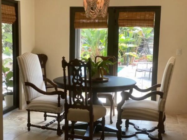 Naples 3 Bedroom Home with Pool Sleeps 6 Walk To Beach