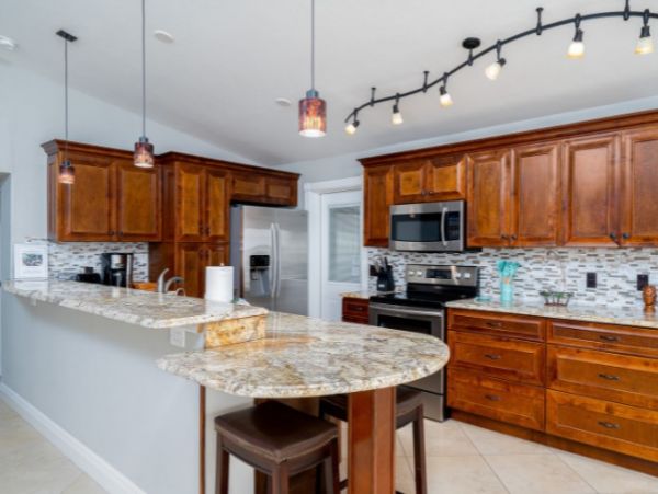 Fort Myers Triplex 6 Bedroom Rental with Pool Walk to Beach