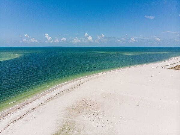 Estero Island Vacation Condo Two Bedroom
