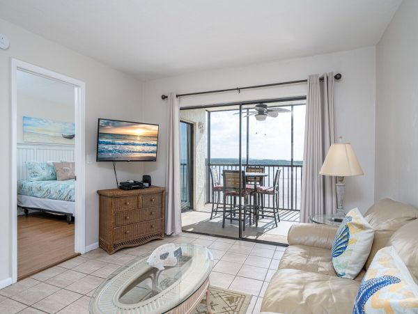 Estero Island Vacation Condo Two Bedroom