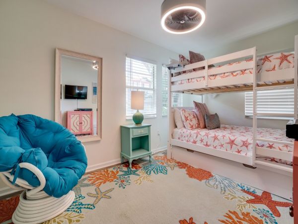 Bradenton Beach Vacation Home Four Bedroom 2 Blocks to Beach