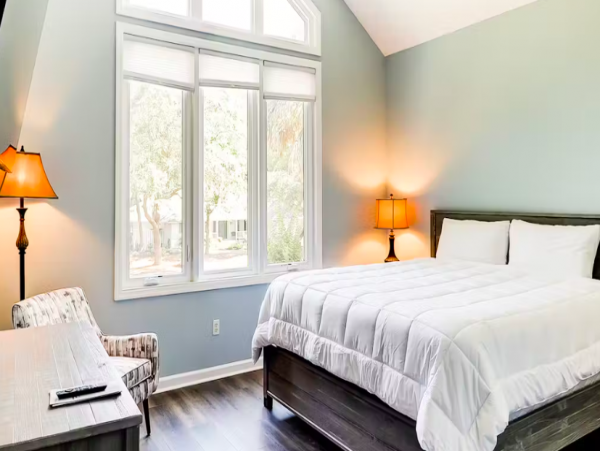 Beautiful 4 Bedroom House with Private pool at Palmetto Dunes