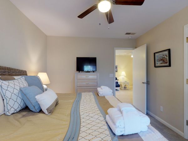 Hilton Head Home 1008552