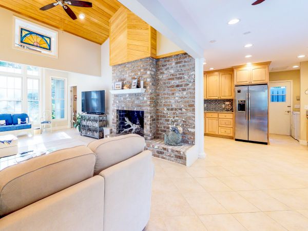 Hilton Head Home 1008552