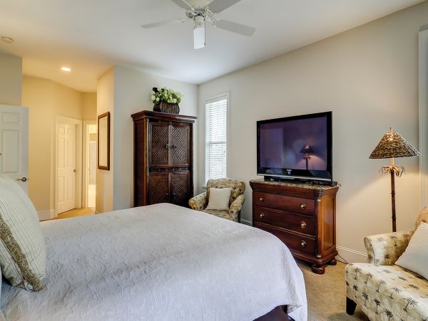 Hilton Head Walk to Beach Five Bedroom Vacation Home