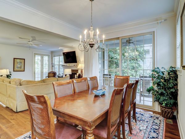 Hilton Head Walk to Beach Five Bedroom Vacation Home
