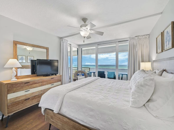 Gulf Views Siesta Key Vacation Beach Condo Two Bedrooms