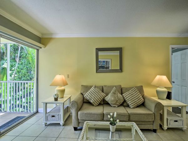 Longboat Key Vacation Condo One Bedroom Walk To Beach