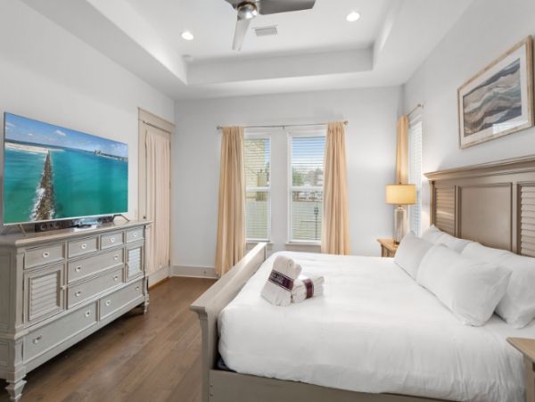 Two-Story Four Bedroom Home Sleeps 8