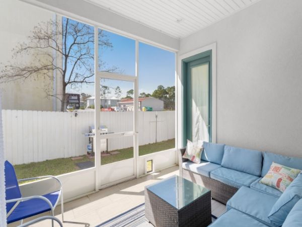 Two-Story Four Bedroom Home Sleeps 8