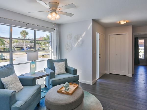 Sarasota Vacation Pool Home Three Bedrooms Sleeps 10 Guests