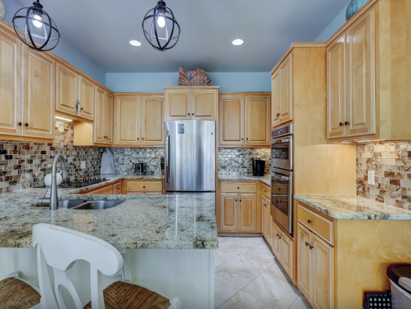 Charming 4-Bedroom Retreat with a Pool in Hilton Head