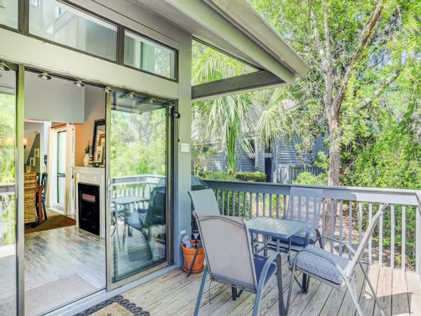 Two Bedroom Vacation Condo in Hilton Head Sleeps 5 Guests