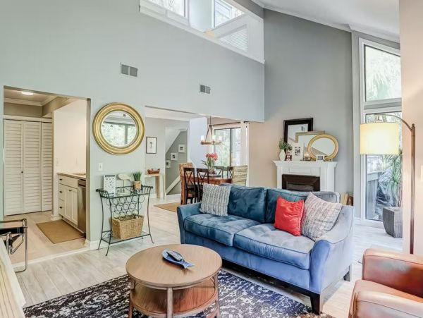 Two Bedroom Vacation Condo in Hilton Head Sleeps 5 Guests