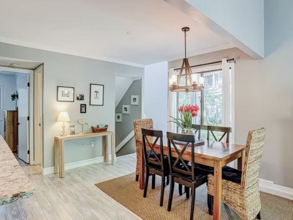 Two Bedroom Vacation Condo in Hilton Head Sleeps 5 Guests
