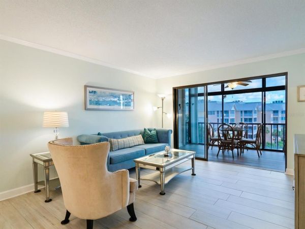 Siesta Key Two Bedroom Vacation Condo Sleeps Four Bay Views
