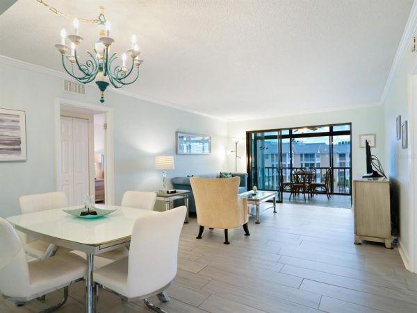 Siesta Key Two Bedroom Vacation Condo Sleeps Four Bay Views
