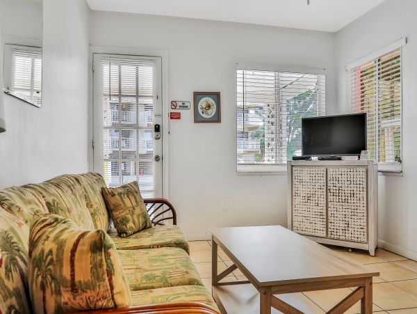 Treasure Island Gulf Front  Eight Bedroom Resort Sleeps 24