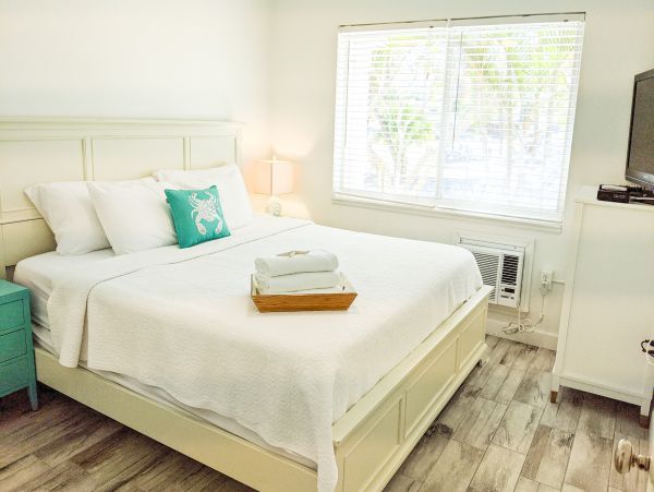 Treasure Island Gulf Front  Eight Bedroom Resort Sleeps 24