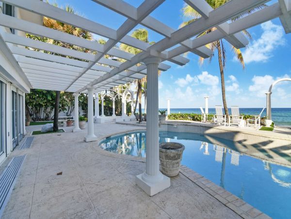 Oceanfront Five Bedroom Luxury Vacation Home in Golden Beach