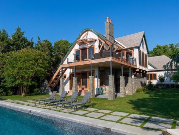 East Hamptons Spectacular Waterfront Vacation Residence
