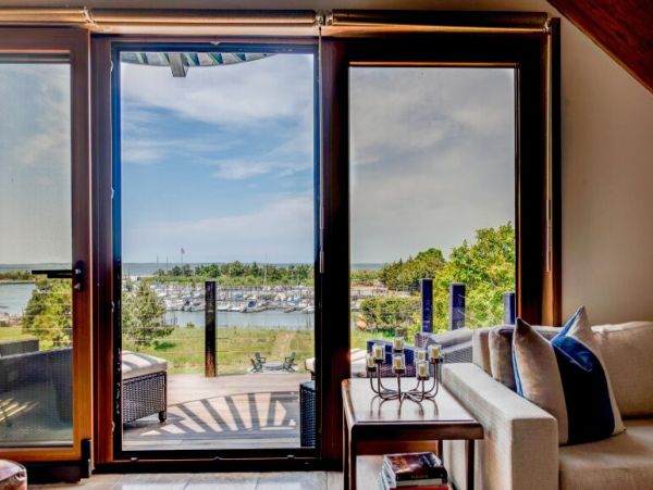 East Hamptons Spectacular Waterfront Vacation Residence