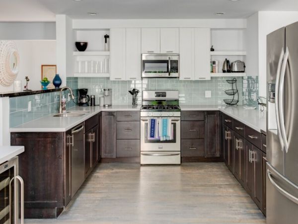 Hamptons Luxury Vacation Home with Private Pool - 10 Guests