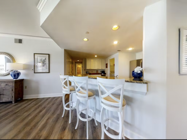 Stunning Penthouse Hilton Head Ocean Views Lovely Interior