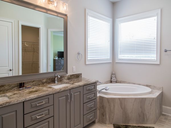Hilton Head Island Vacation Rental Luxury Retreat with Pool