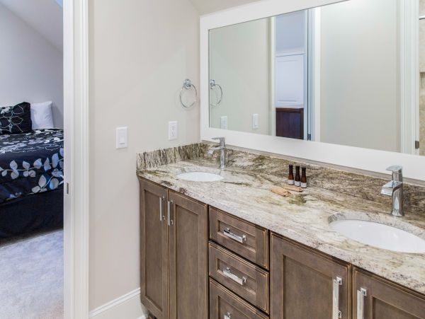 Hilton Head Island Vacation Rental Luxury Retreat with Pool