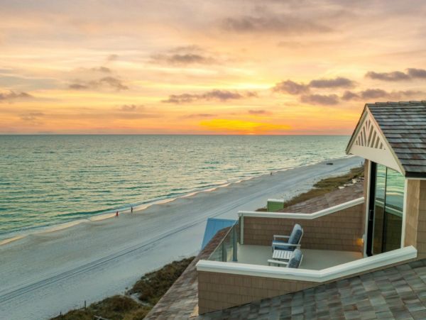 Santa Rosa Beach 9 Bedroom Main Home + 1 Bedroom Guest House